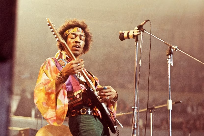 jimi hendrix singing rock music